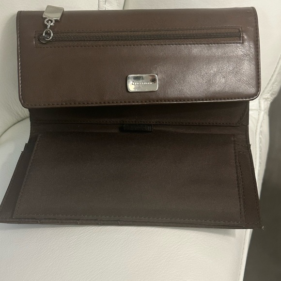 NWT Liz Claiborne Wallet - Picture 3 of 6